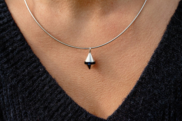 Pendentif bouée Ar Gazel n°3 argent rhodié oméga