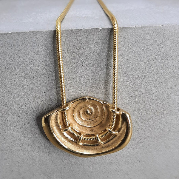 Pendentif Grande spirale avec chaîne